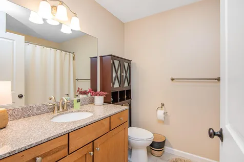 238 Fox Run Colchester VT 05446