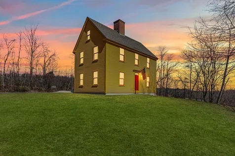 121 Crown Point Road Rochester NH 03867