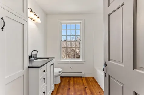 121 Crown Point Road Rochester NH 03867
