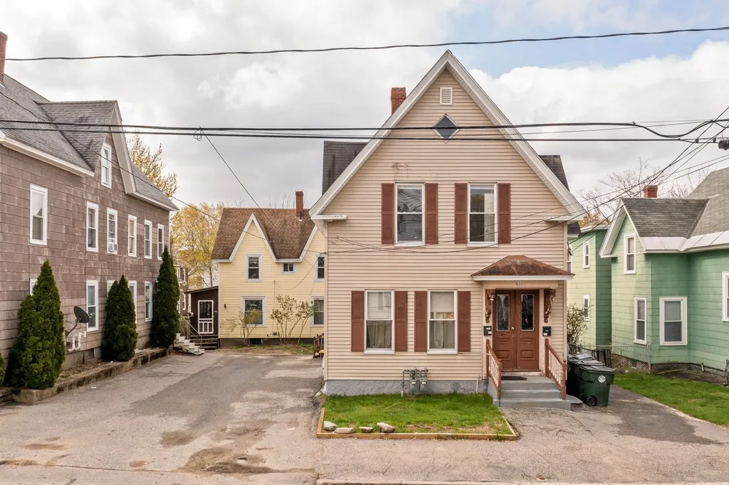 421 Merrimack Street Manchester NH 03103