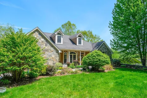 135 Stone Hedge Lane Chester VT 05143