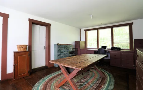 1643 Green Bay Loop Peacham VT 05862