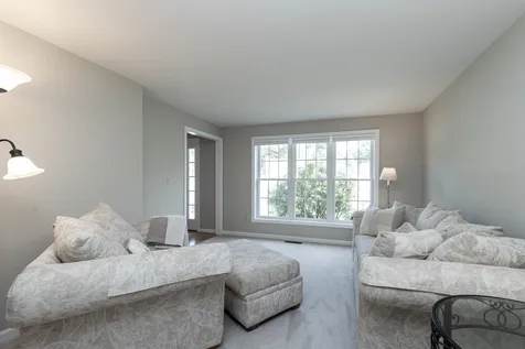 21 Dunbarton Drive Merrimack NH 03054