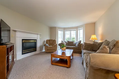 21 Dunbarton Drive Merrimack NH 03054