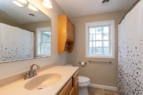 21 Dunbarton Drive Merrimack NH 03054