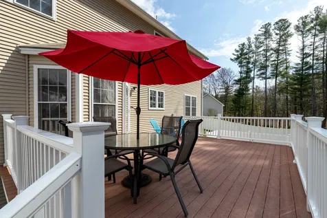 21 Dunbarton Drive Merrimack NH 03054