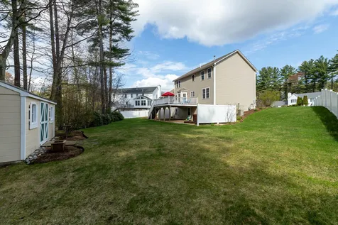 21 Dunbarton Drive Merrimack NH 03054