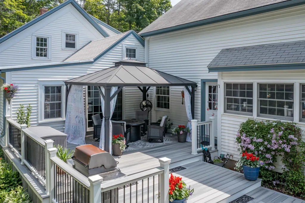625 Province Road Strafford NH 03884