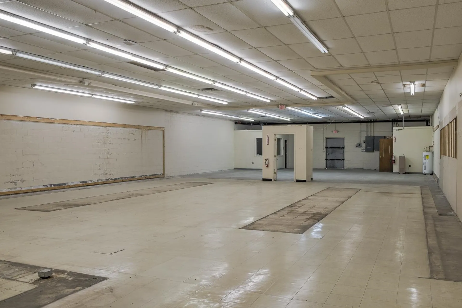 30 Warwick Road Winchester NH 03470