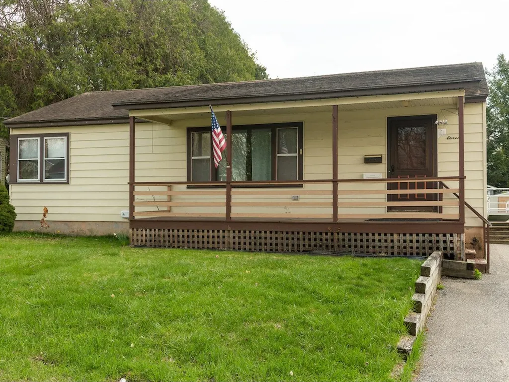 11 Iby Street South Burlington VT 05403