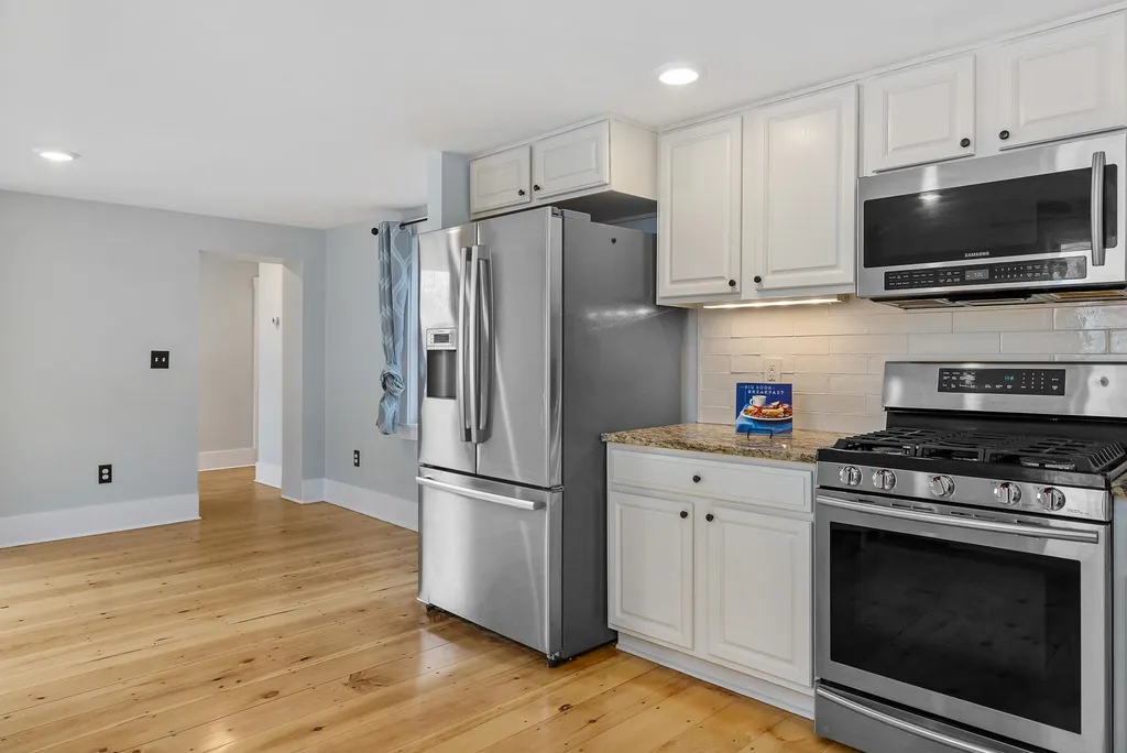 114 Front Street Exeter NH 03833
