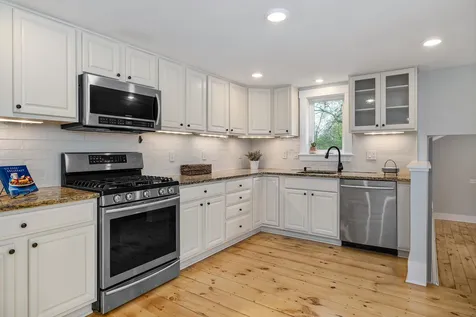 114 Front Street Exeter NH 03833