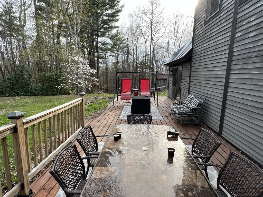 52 Oak Ledge View Road Lempster NH 03605