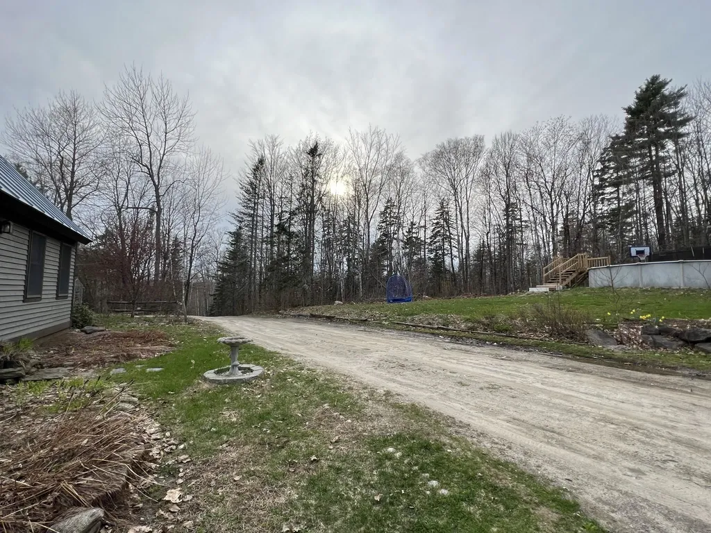 52 Oak Ledge View Road Lempster NH 03605