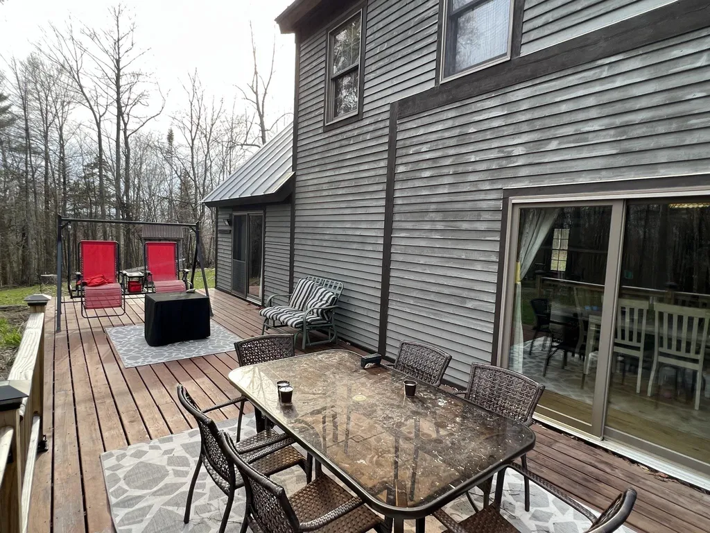 52 Oak Ledge View Road Lempster NH 03605