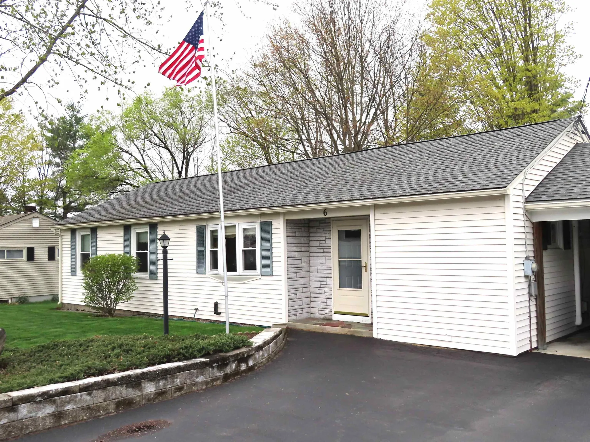 6 Crestview Street Keene NH 03431