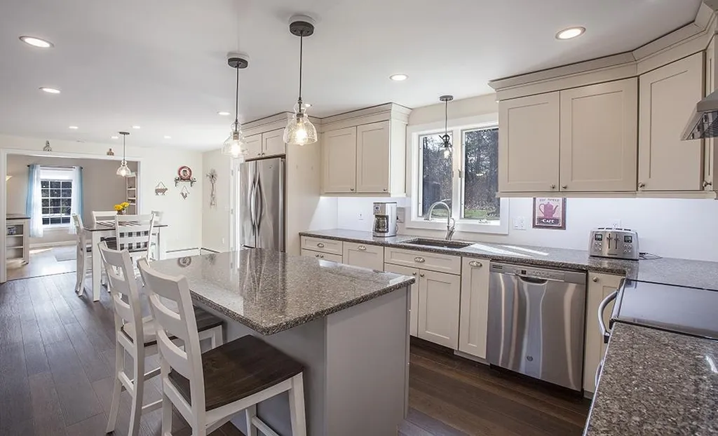 9 Wiley Hill Road Londonderry NH 03053