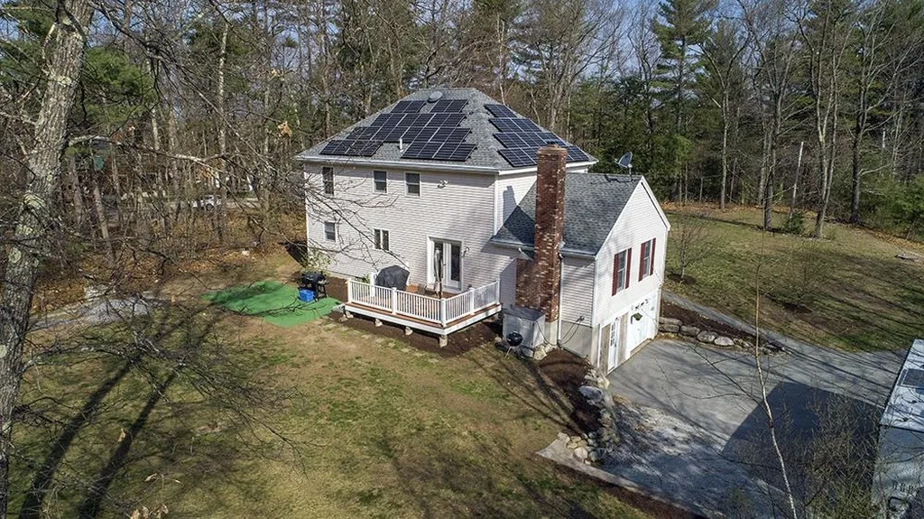 9 Wiley Hill Road Londonderry NH 03053