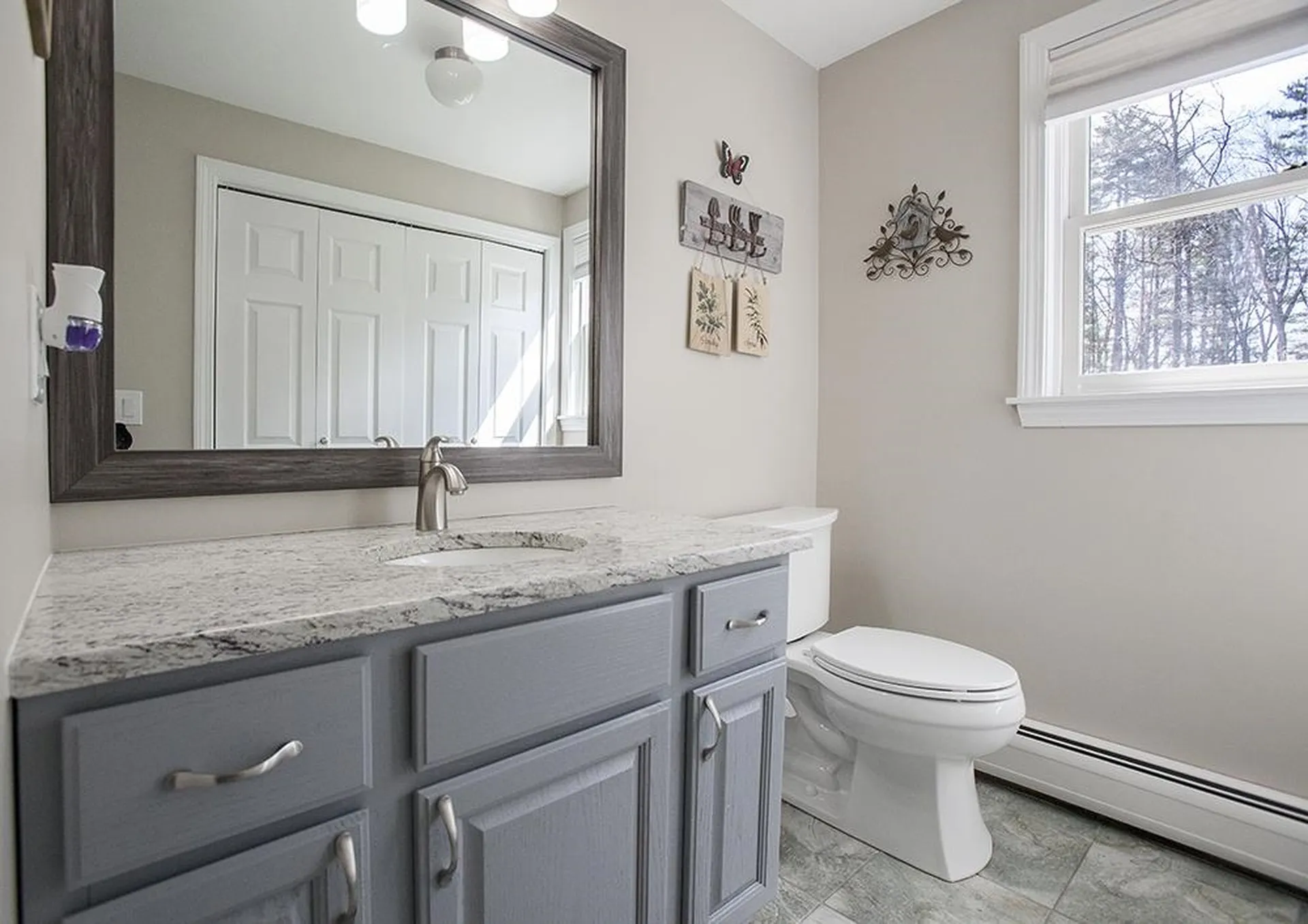 9 Wiley Hill Road Londonderry NH 03053