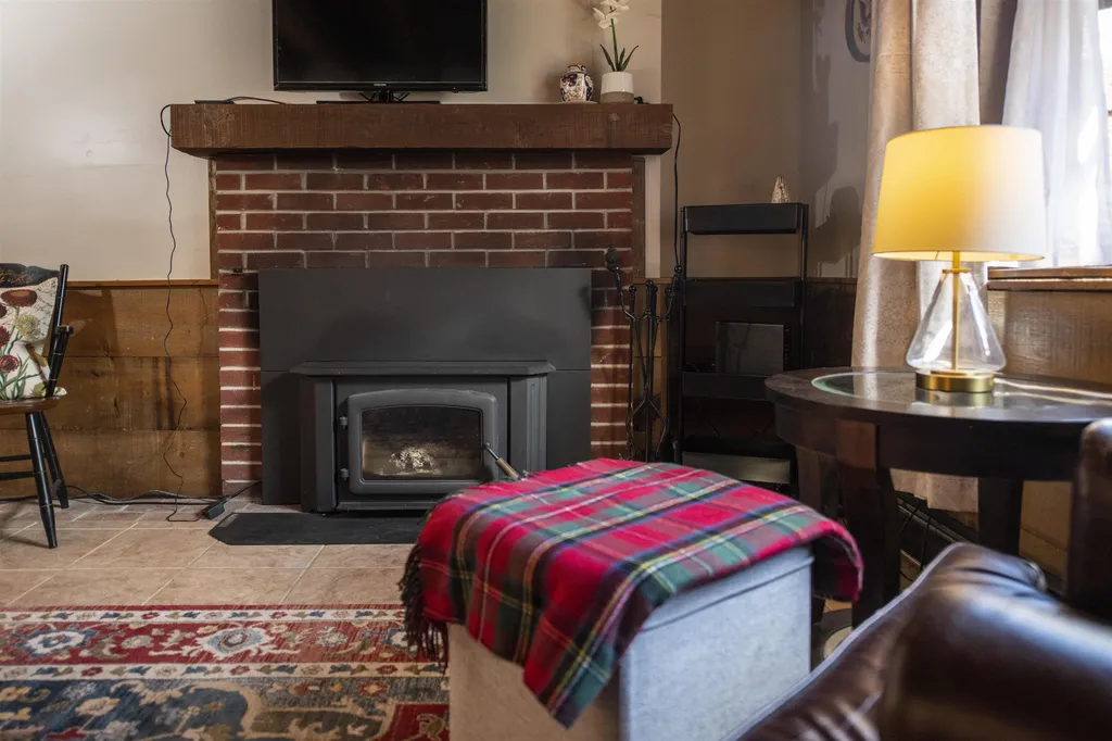 574 Willard Road Hartford VT 05059