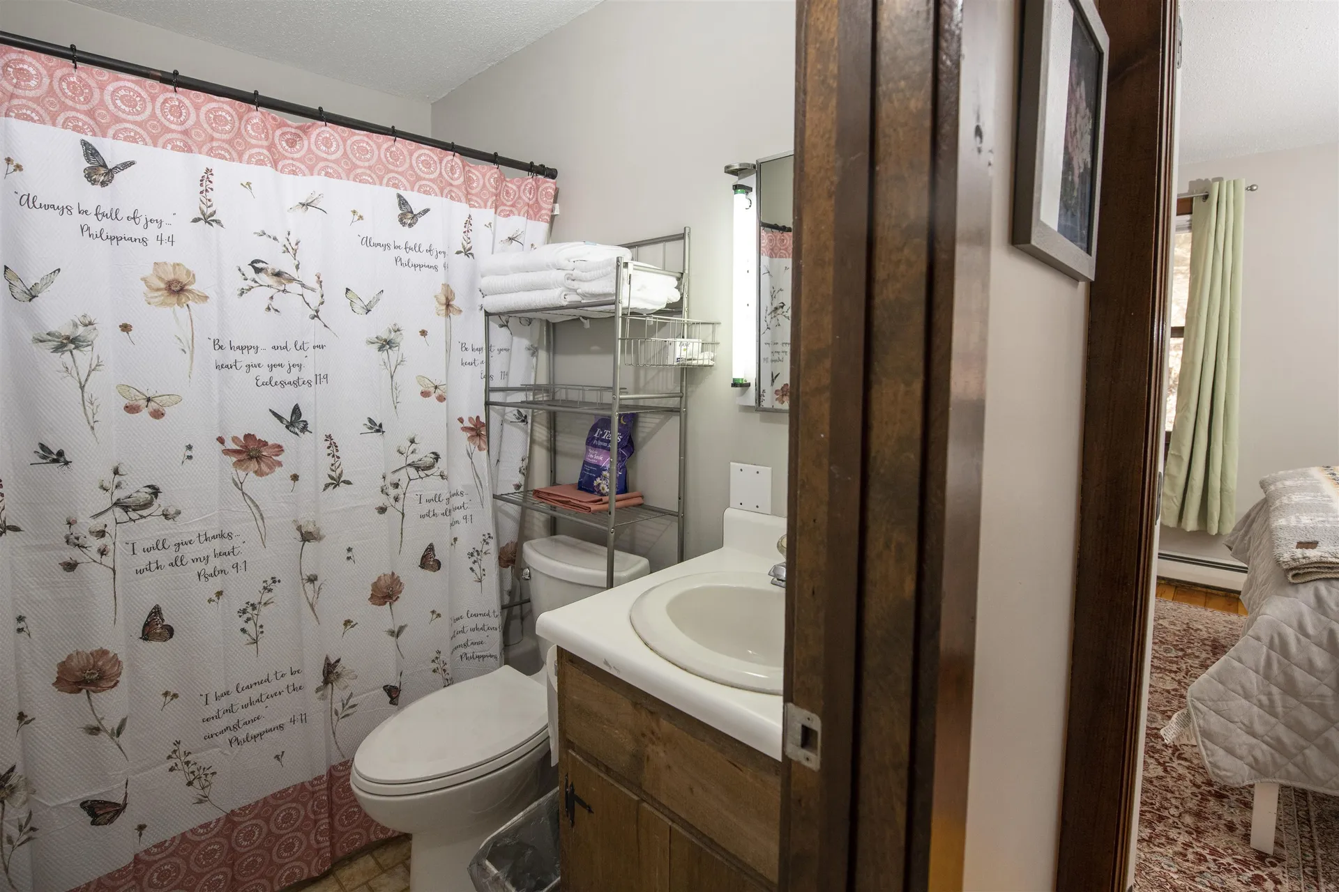 574 Willard Road Hartford VT 05059