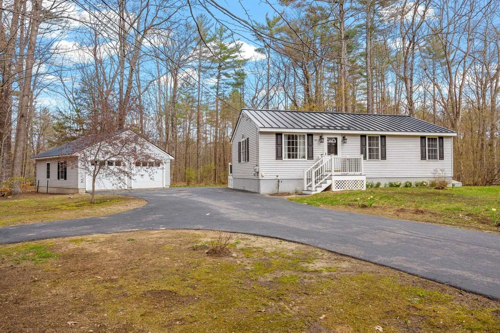 47 Forest Lane Boscawen NH 03303