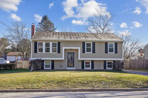 116 Hazelton Court Manchester NH 03103