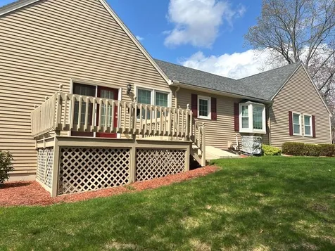 2 Pinehurst Street Hudson NH 03051