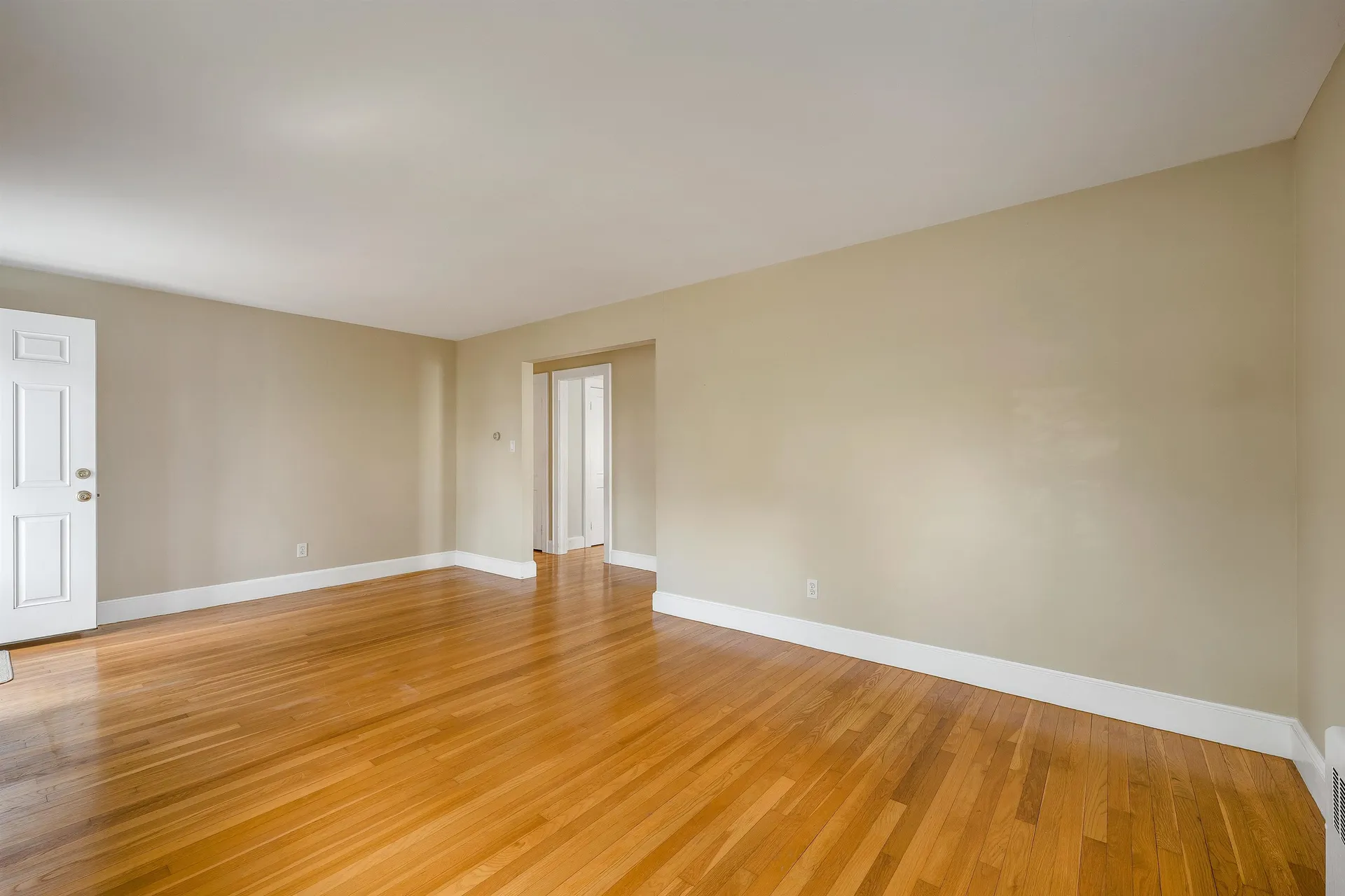 44 Lamonte Street Manchester NH 03104