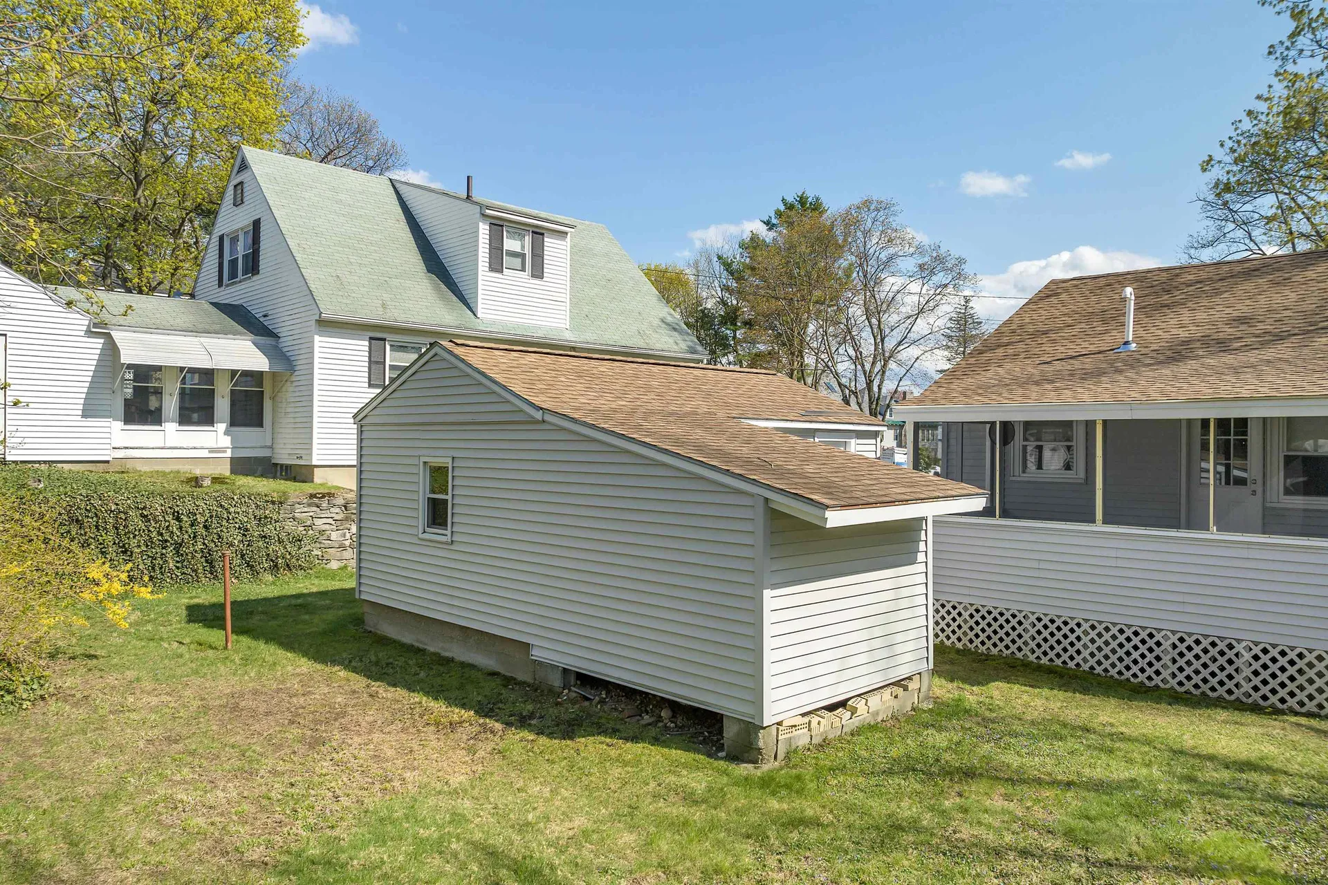 44 Lamonte Street Manchester NH 03104