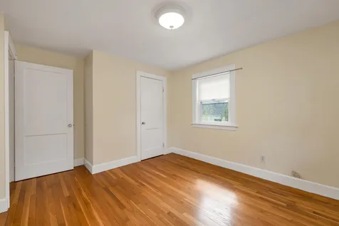 44 Lamonte Street Manchester NH 03104
