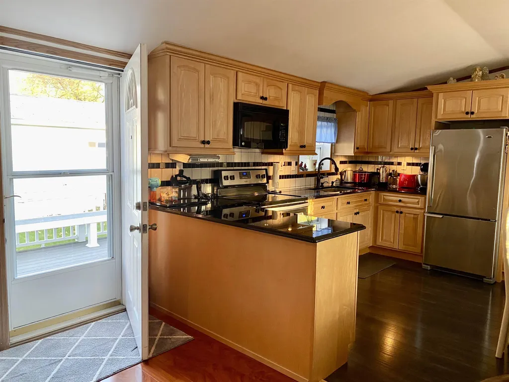 23 Princess Drive Salem NH 03079-3757