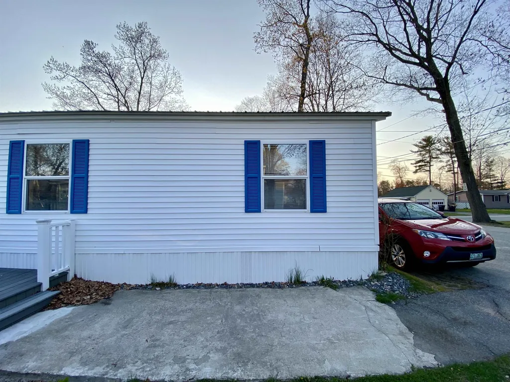 23 Princess Drive Salem NH 03079-3757