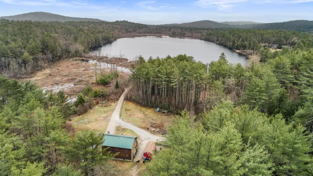 55 Sheldon Road Danbury NH 03230