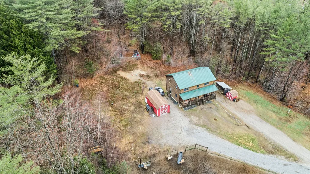 55 Sheldon Road Danbury NH 03230