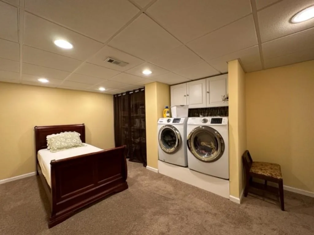 20 Bradford Circle Hillsborough NH 03244