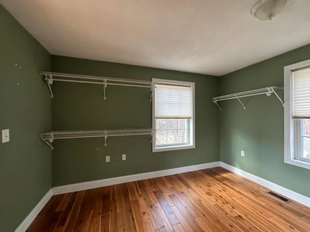 20 Bradford Circle Hillsborough NH 03244