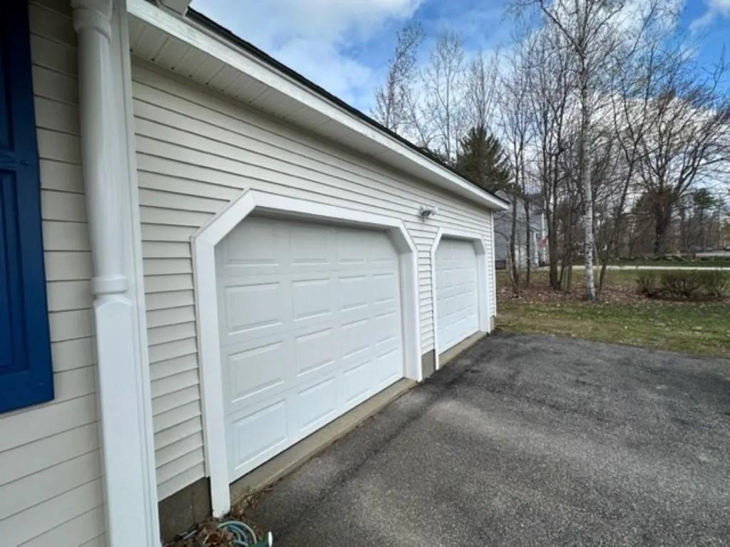20 Bradford Circle Hillsborough NH 03244