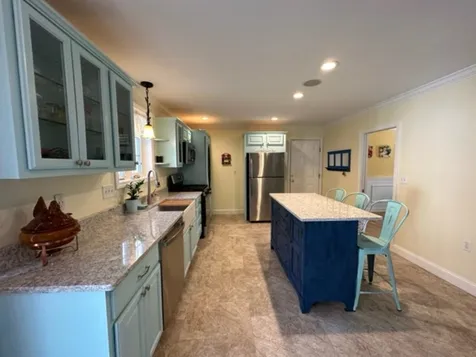 20 Bradford Circle Hillsborough NH 03244