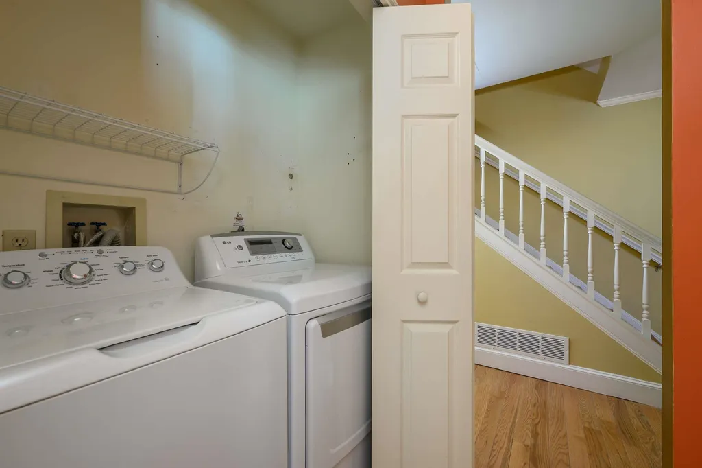 579 Sagamore Avenue Portsmouth NH 03801