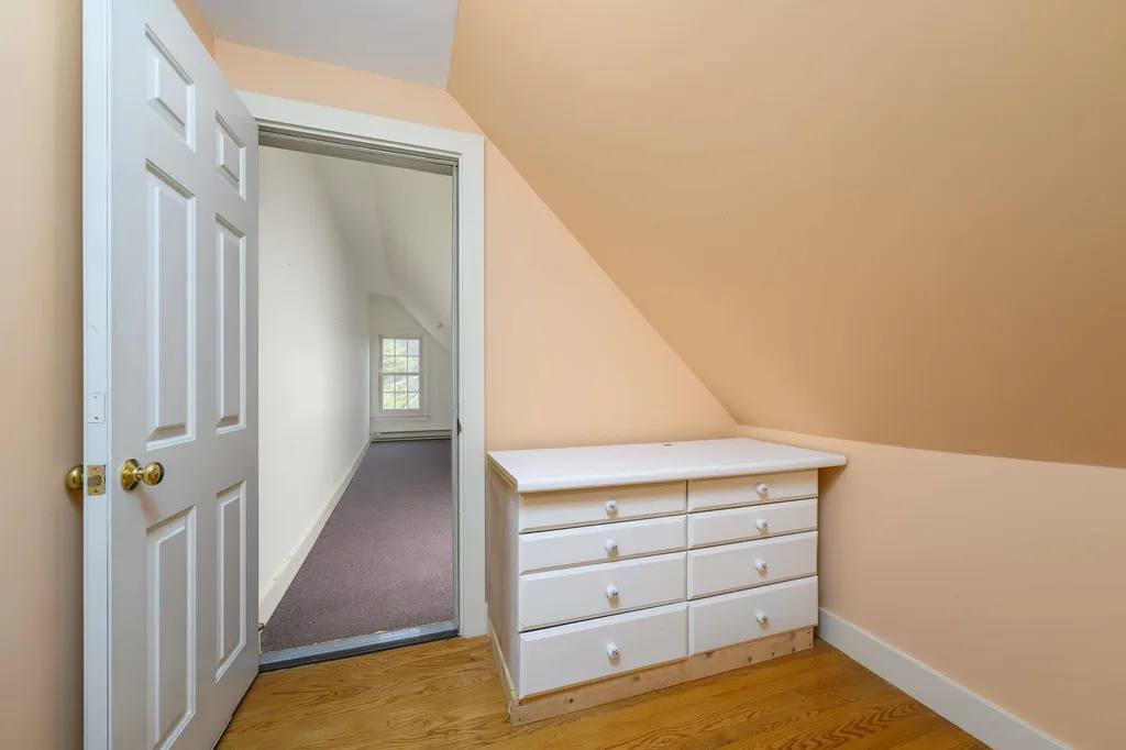 579 Sagamore Avenue Portsmouth NH 03801