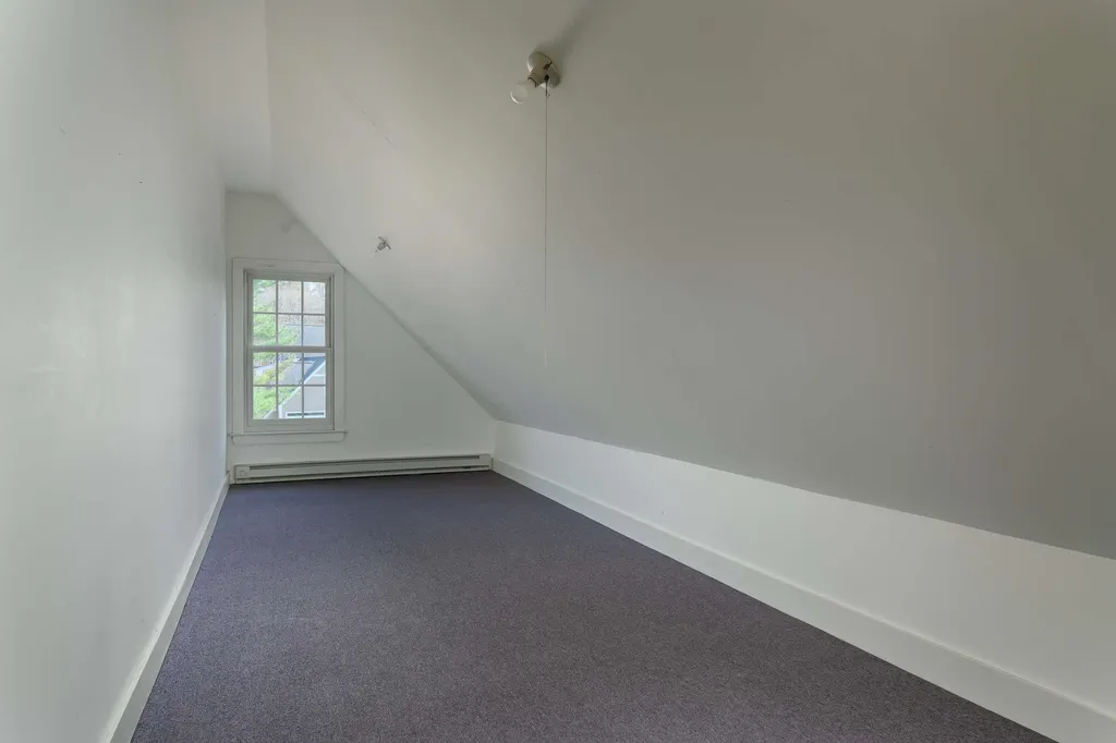 579 Sagamore Avenue Portsmouth NH 03801