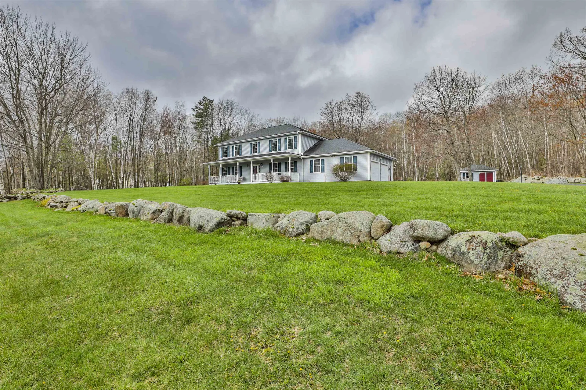 25 Cindy Drive Hooksett NH 03106