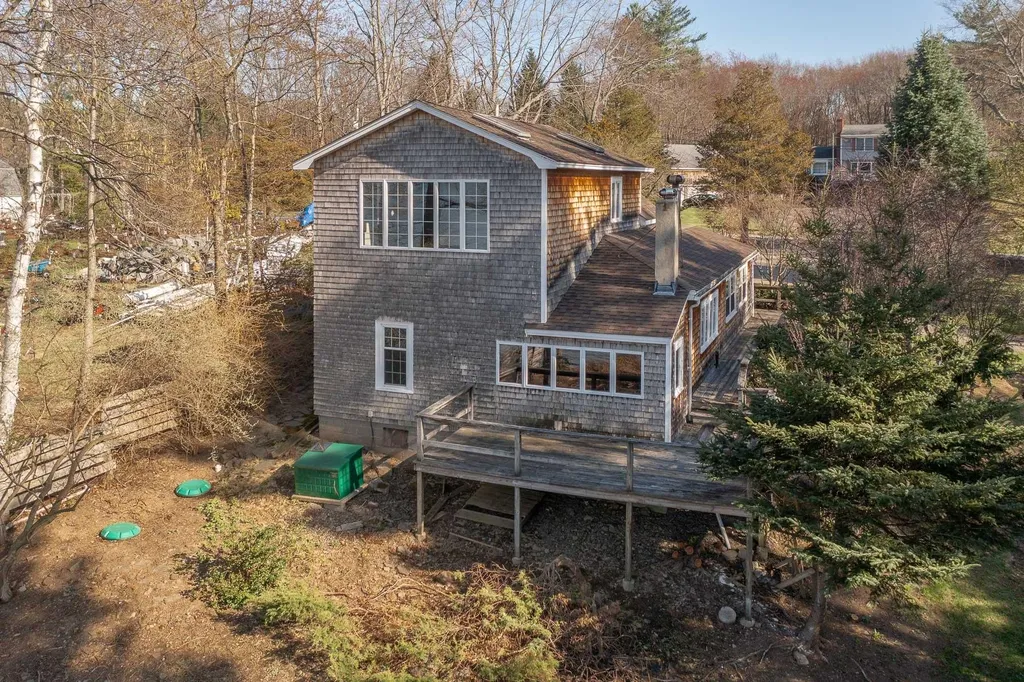 36 Waters Edge Drive Greenland NH 03840