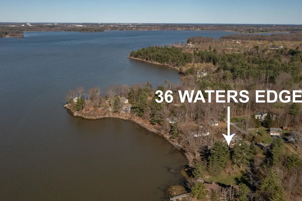 36 Waters Edge Drive Greenland NH 03840