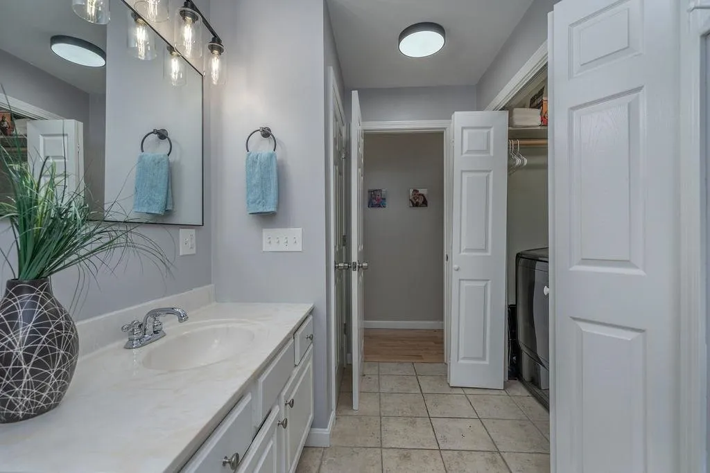 38 Lake View Drive Strafford NH 03884
