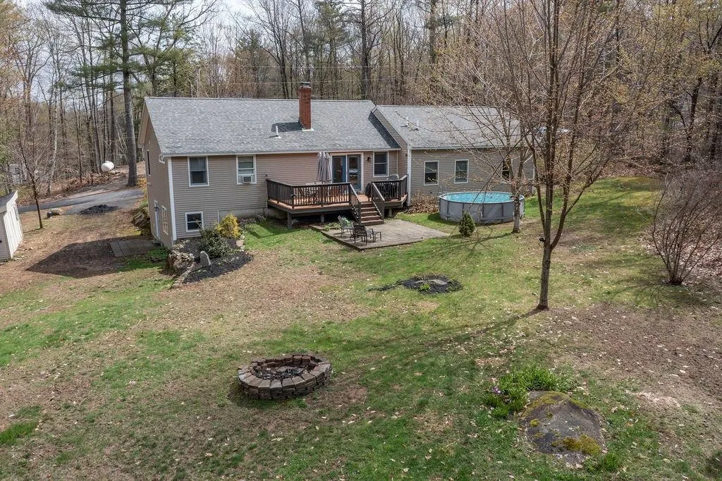 38 Lake View Drive Strafford NH 03884