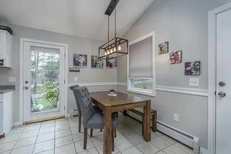 38 Lake View Drive Strafford NH 03884