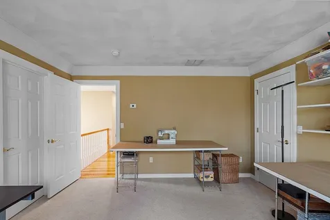16 Candlestick Lane Sandown NH 03873