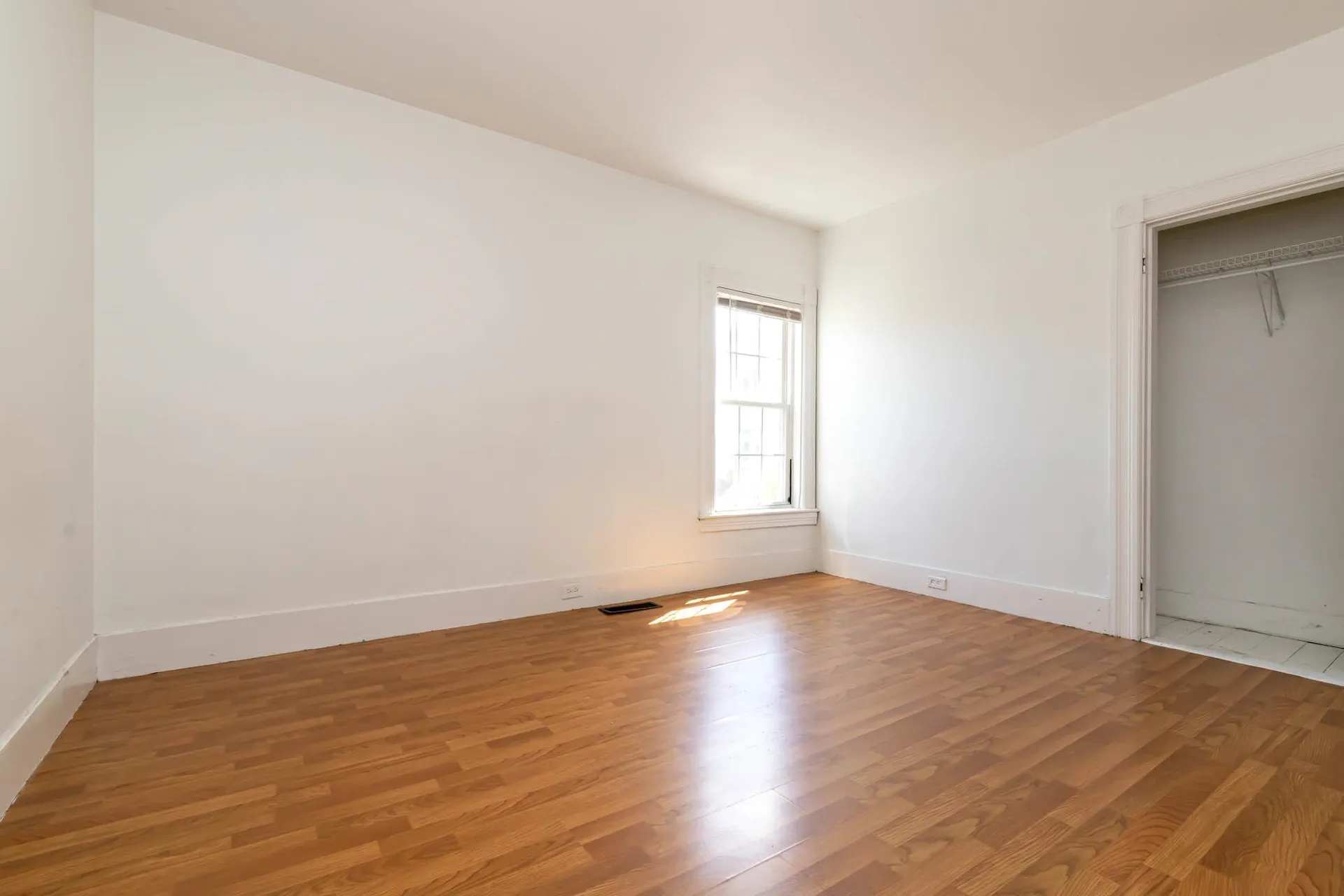 10 Quirin Street Manchester NH 03102